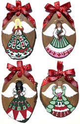 Wreaths by Lyn